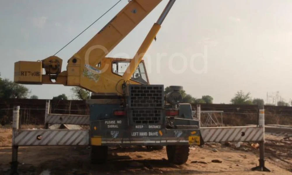 TIL RT740B Cranes